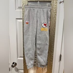 NFL Gray & Red Kids Chiefs Sweatpants